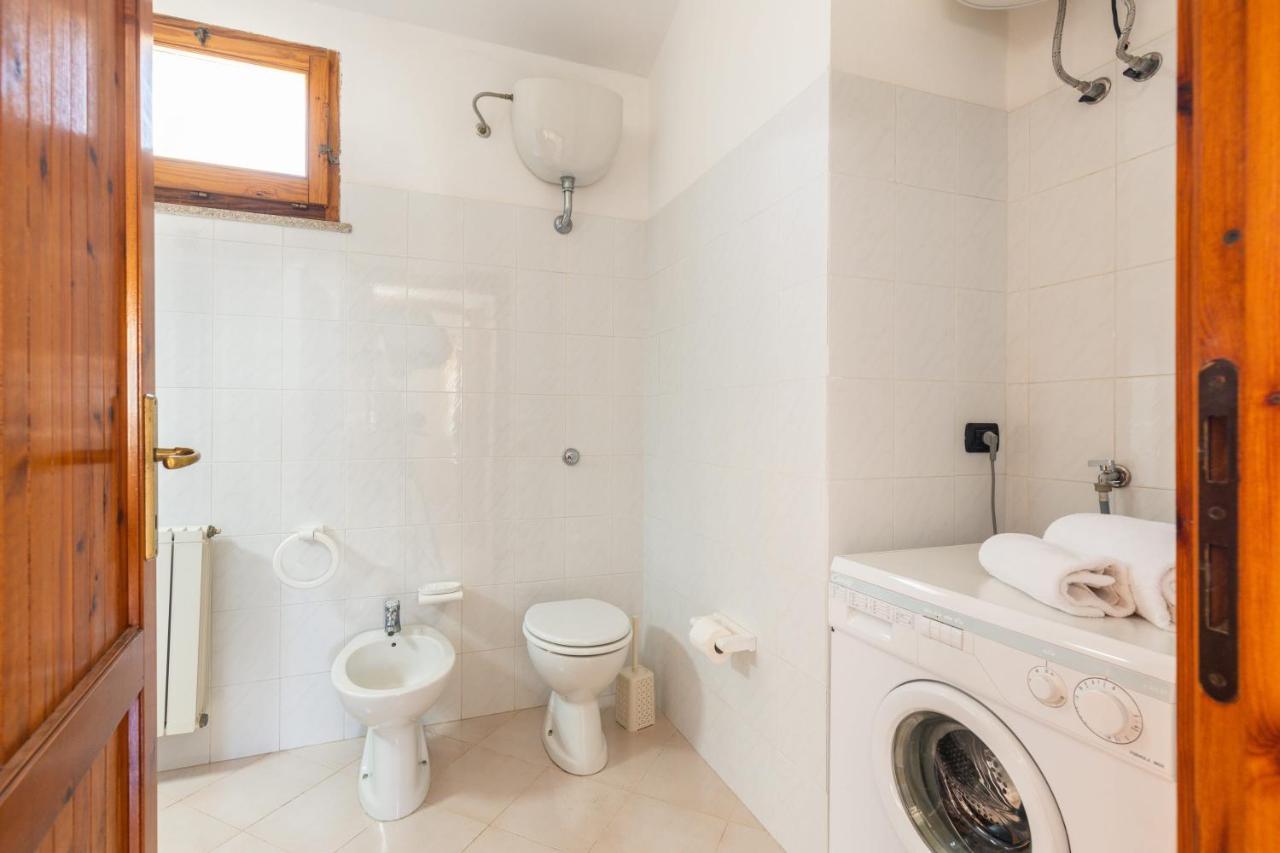 Casa A Due Passi Dal Mare Daire Àrbatax Dış mekan fotoğraf